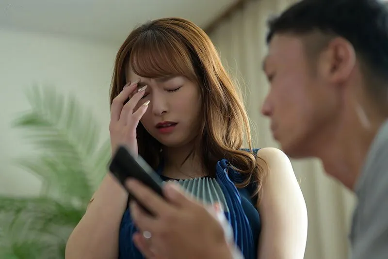 Vợ sốc khi người chồng tâm sự về ước muốn nhìn cô vợ bị người khác địt